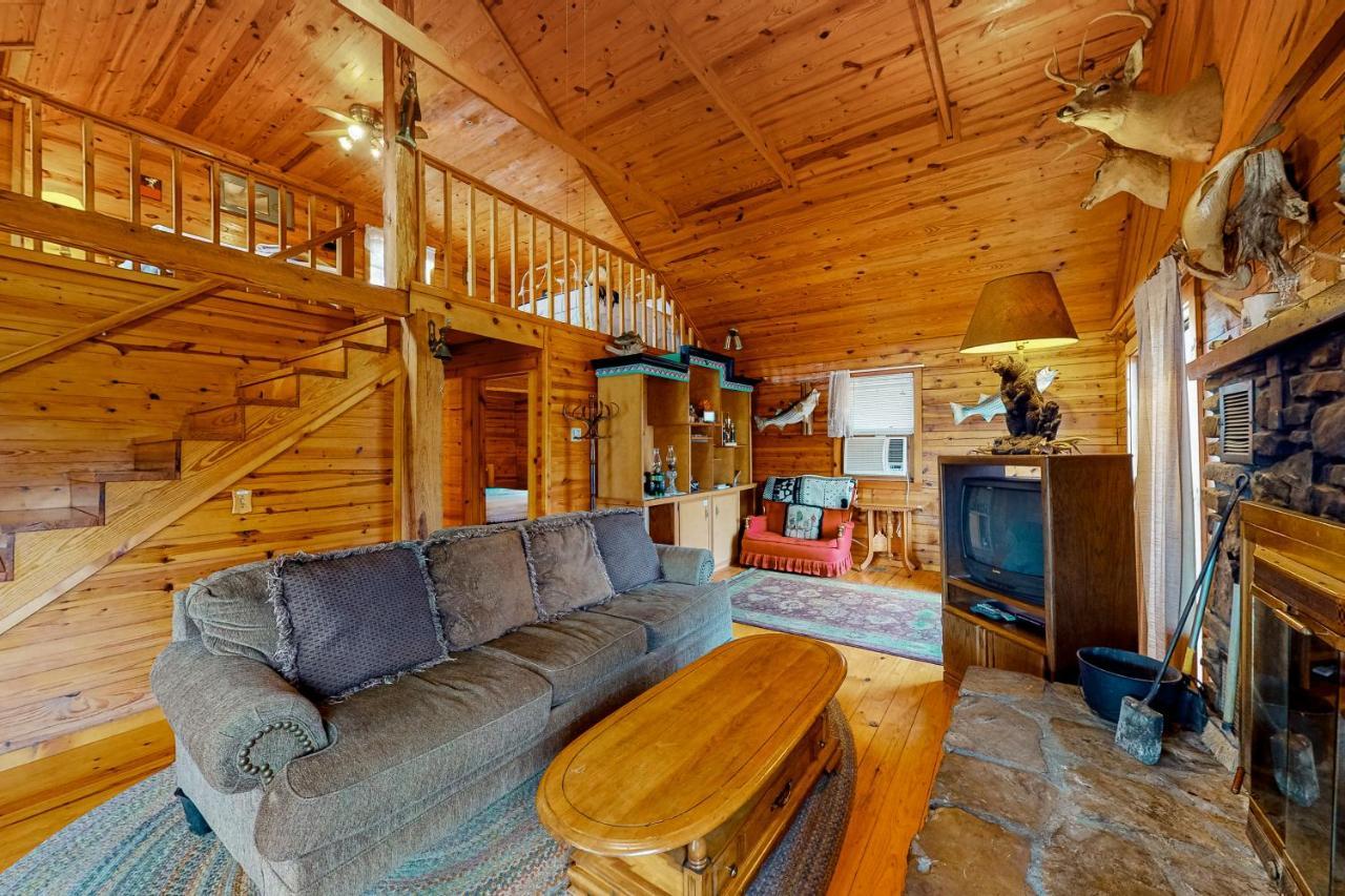 Charlie'S Ol' Fishing Cabin Юрика Спрингс Экстерьер фото