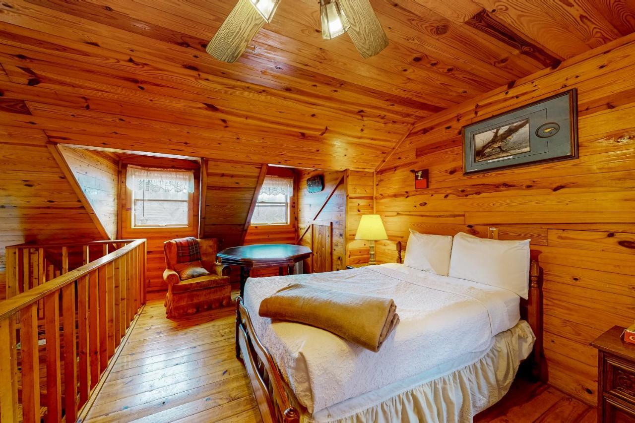 Charlie'S Ol' Fishing Cabin Юрика Спрингс Экстерьер фото